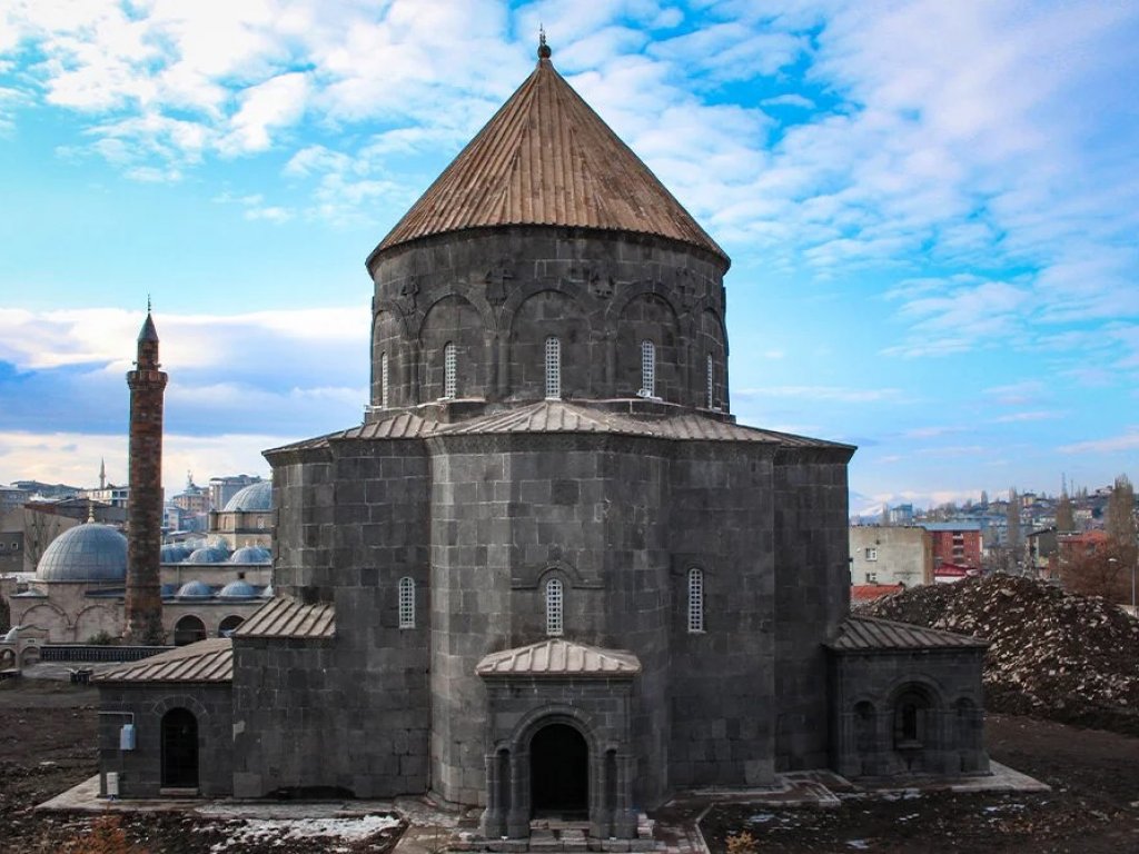 İzmir Çıkışlı Turistik Doğu Ekspresi ile Kars Turu (3 Gece - 4 Gün)