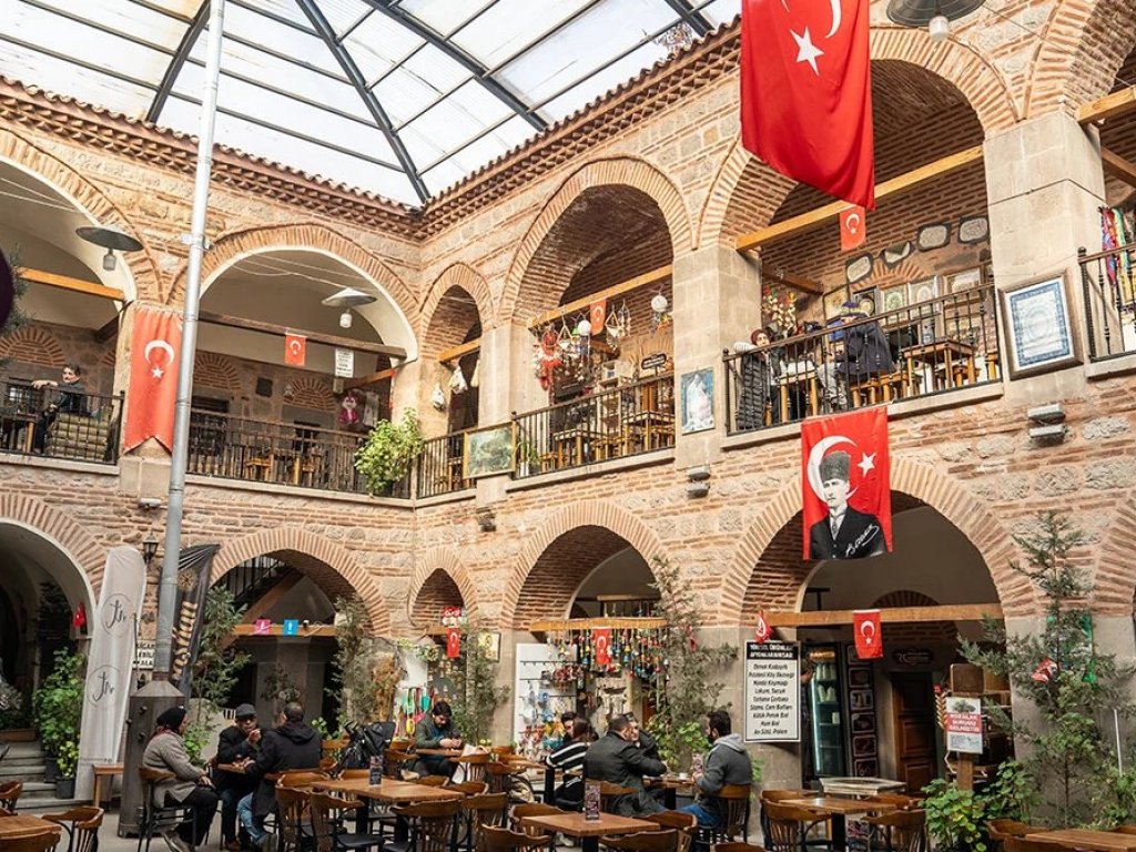 İzmir Çıkışlı Turistik Doğu Ekspresi ile Kars Turu (3 Gece - 4 Gün)