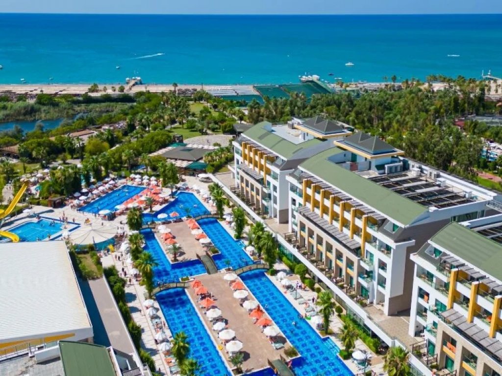 Port Nature Luxury Hotel & Spa