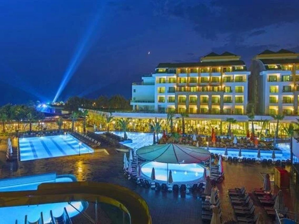 Port Nature Luxury Hotel & Spa