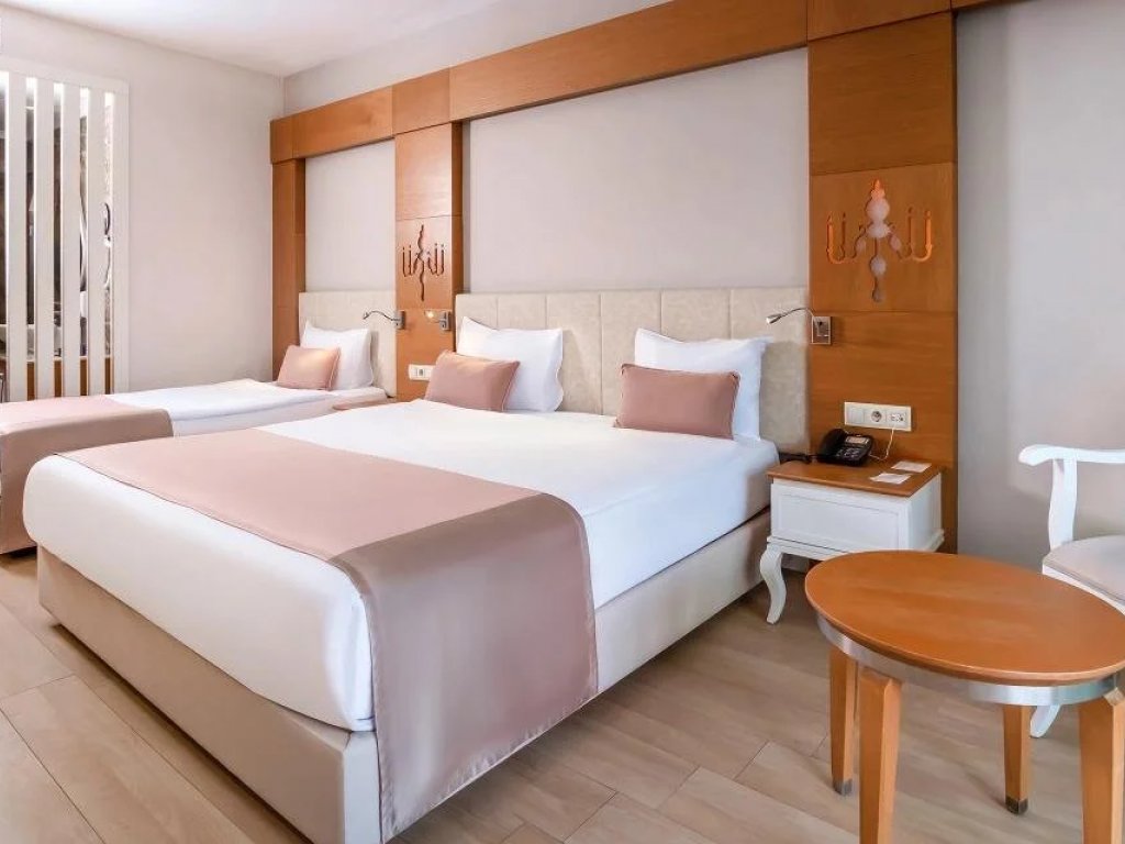 Port Nature Luxury Hotel & Spa