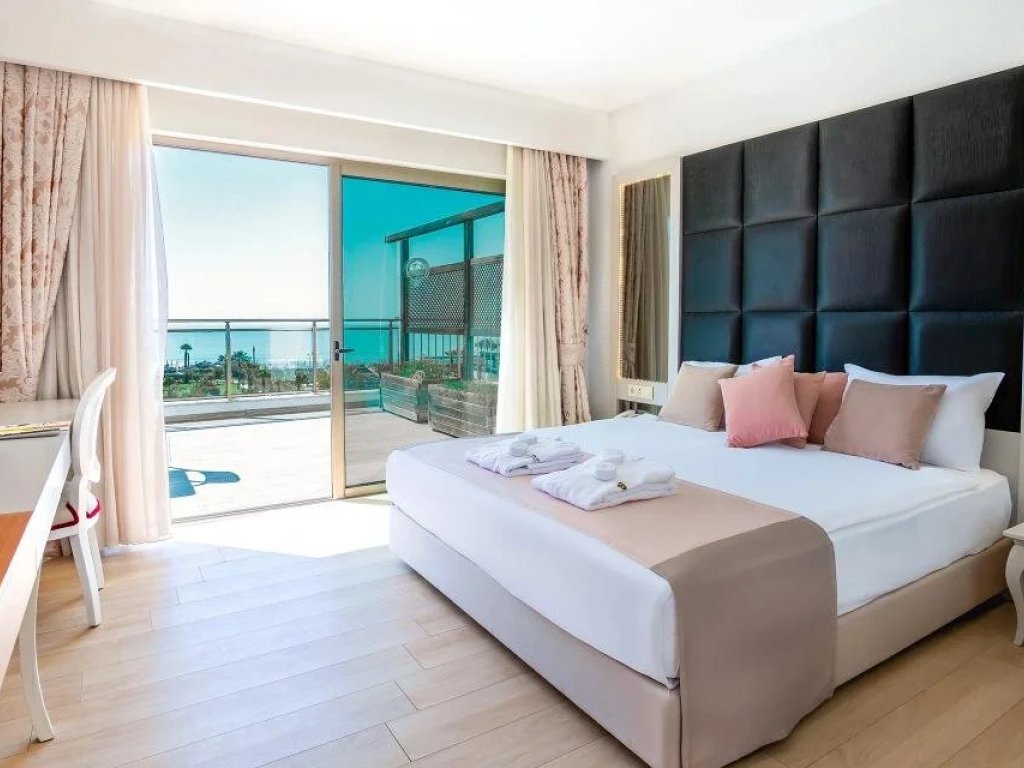 Port Nature Luxury Hotel & Spa