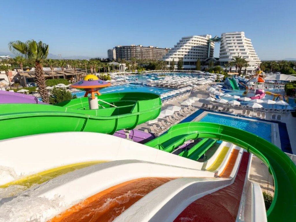 Miracle Resort Otel