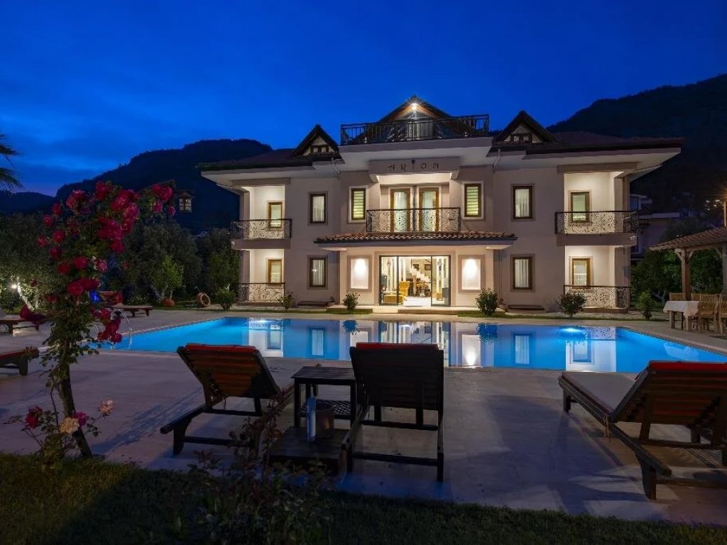 Arion Hotel