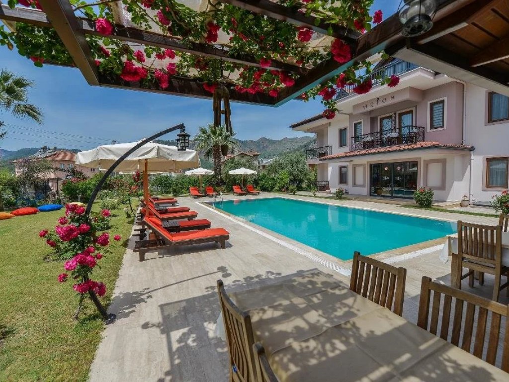 Arion Hotel