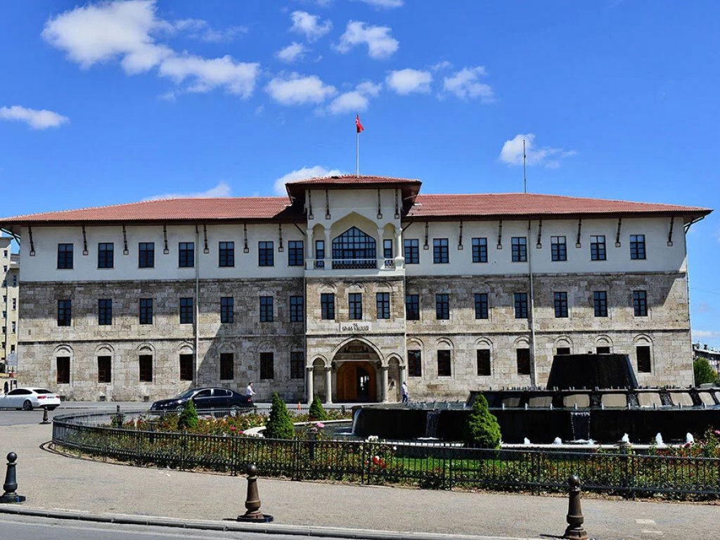 İstanbul Çıkışlı Doğunun Hazineleri Turu (5 Gece)