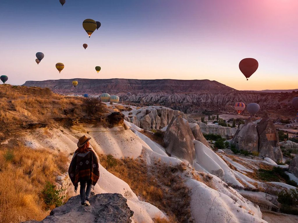 Afyon, İzmir Çıkışlı Kapadokya Turu (2 Gece)