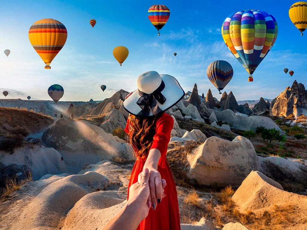 Afyon, İzmir Çıkışlı Kapadokya Turu (2 Gece)