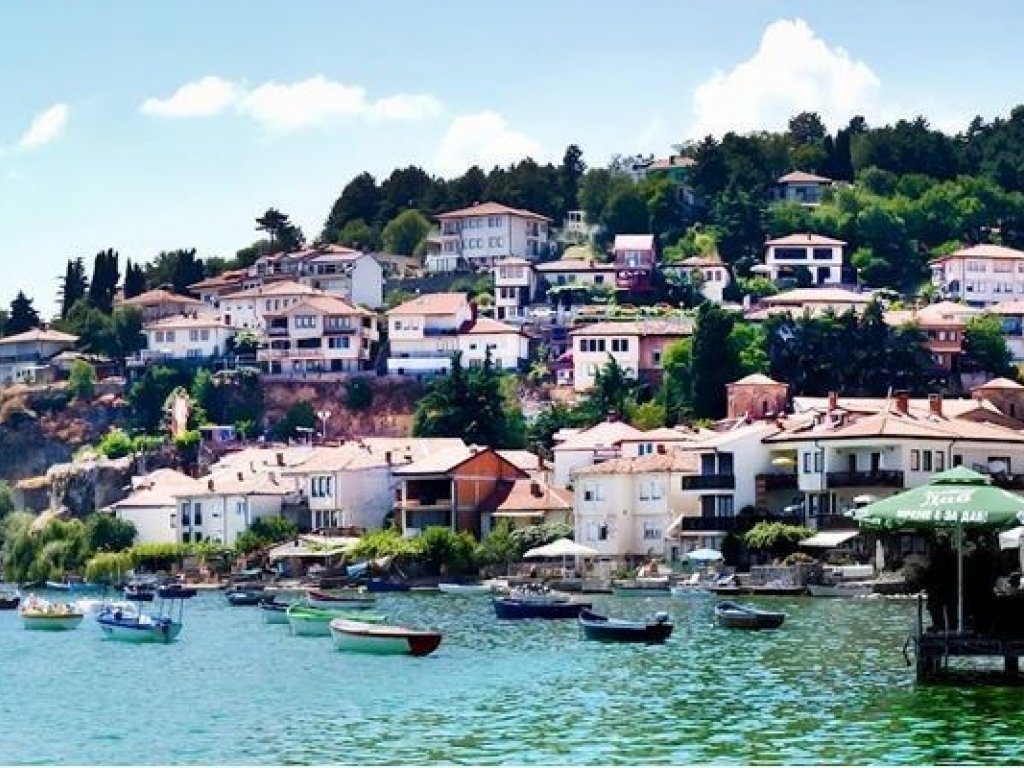 İzmir Çıkışlı Büyük Balkanlar Turu (7 Gece - 8 Gün)