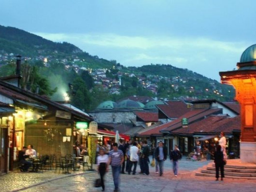 İzmir Çıkışlı Büyük Balkanlar Turu (7 Gece - 8 Gün)